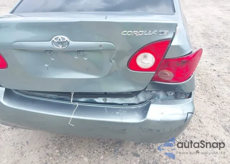 2005 Toyota Corolla Le z USA, uszkodzony, nr VIN 1NXBR32E85Z430928